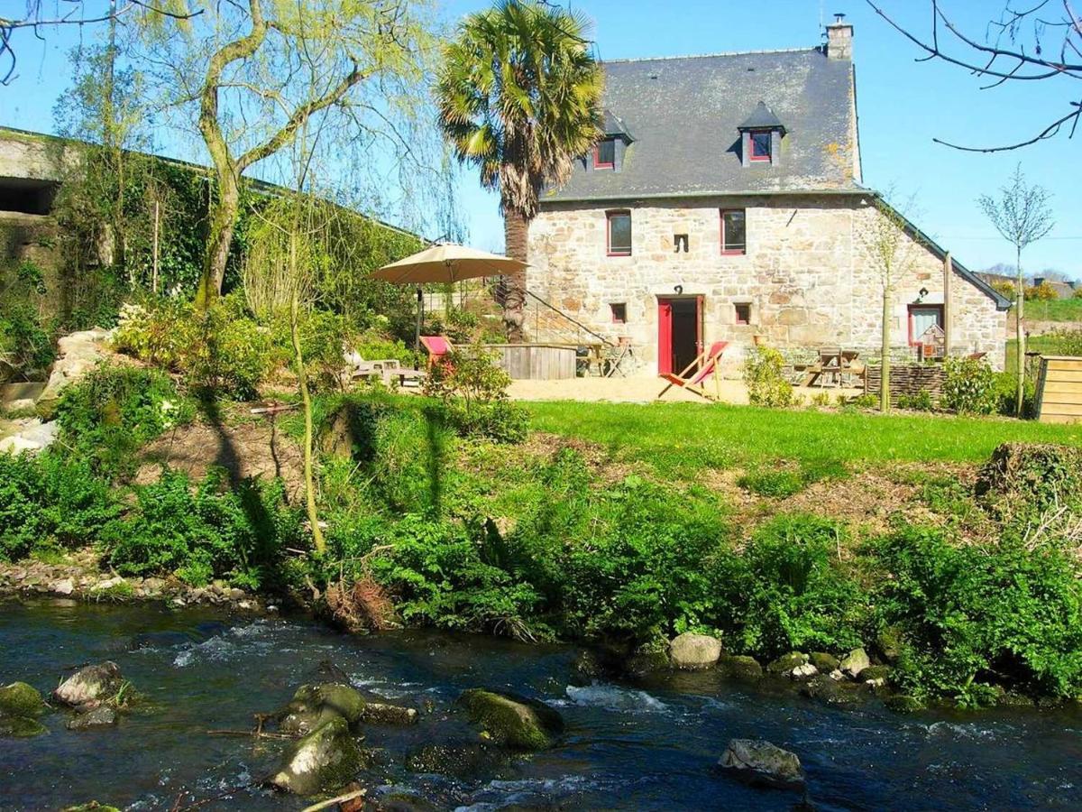 Gite Du Moulin Du Poulloguer Prat المظهر الخارجي الصورة
